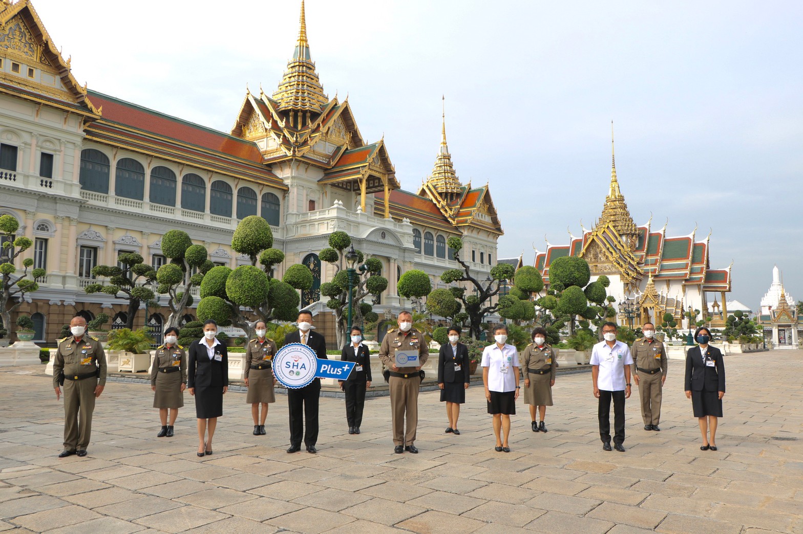 ททท. จัดพิธีมอบตราสัญลักษณ์ SHA Plus แก่พระบรมมหาราชวัง